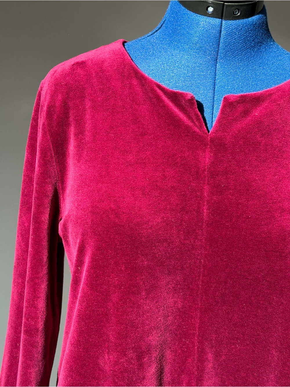 Talbots Raspberry Velvet Split-Neck Tunic Petite Size Large - Picture 3 of 8